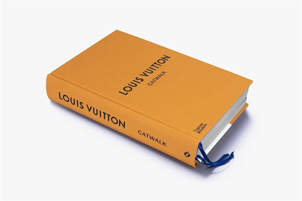 LOUIS VUITTON CATWALK