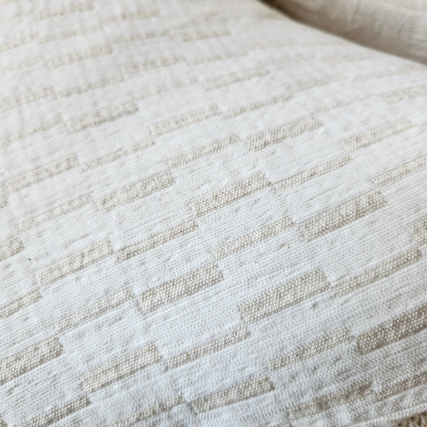 MOSAIC JACQUARD LINEN CUSHION