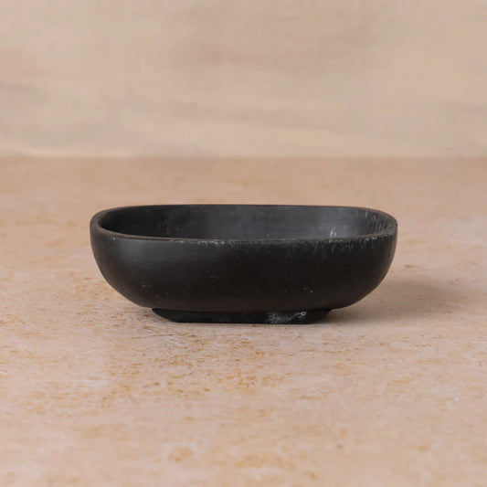 ASH BLACK FLOW RESIN SOAP DISH