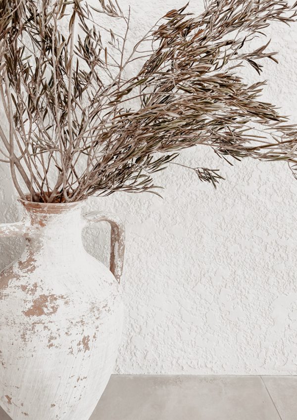 WHITE URN