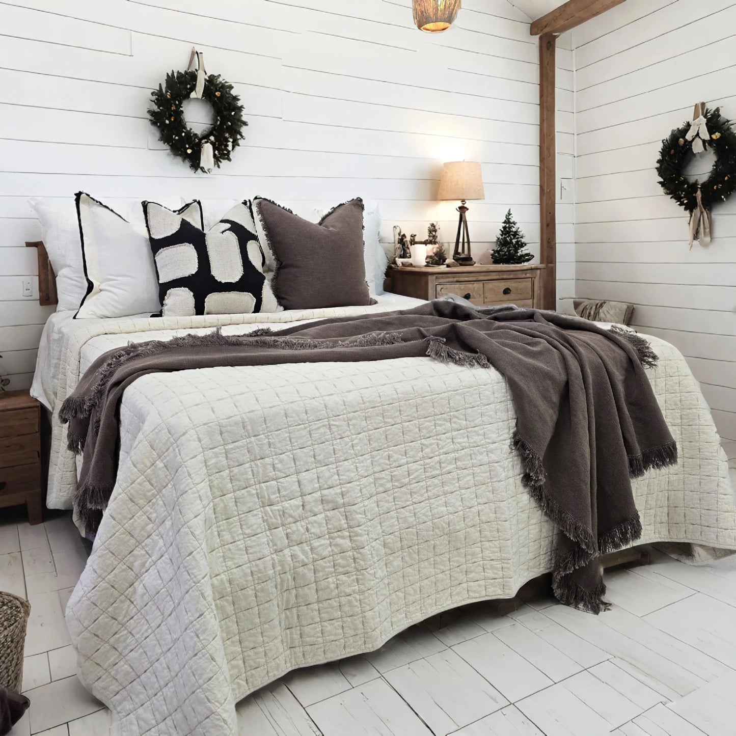LAGOON LINEN COTTON QUILTED BED COVER