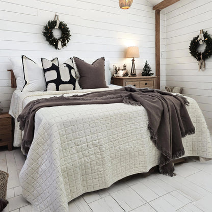 LAGOON LINEN COTTON QUILTED BED COVER